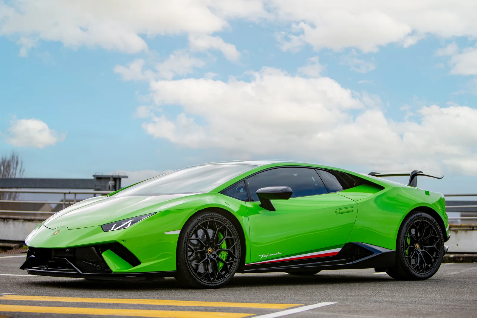 lambo 33